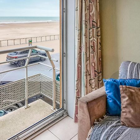 Awesome Apartment In Oostende With House Sea View Экстерьер фото