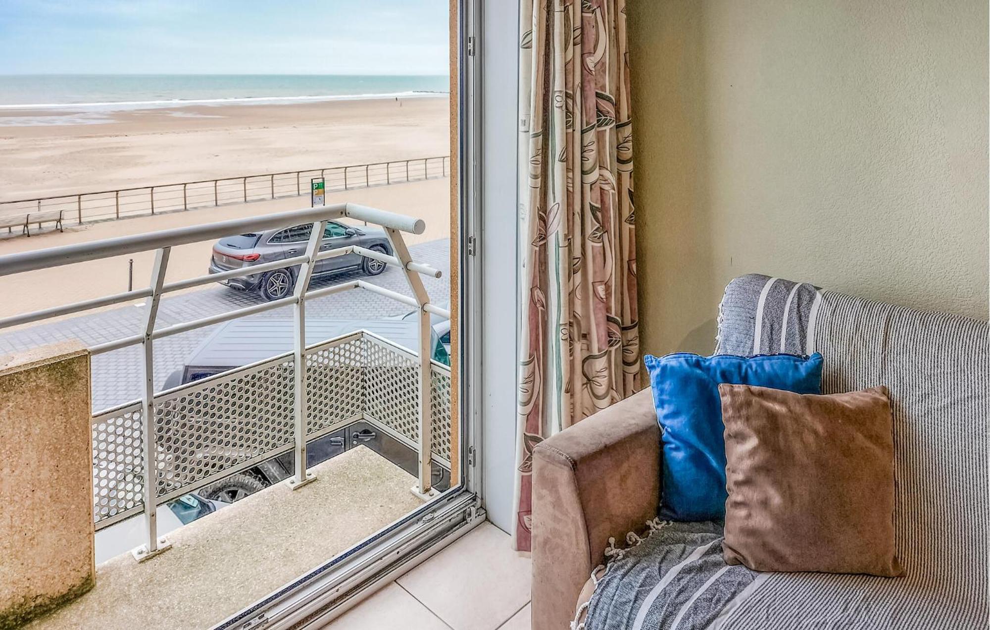 Awesome Apartment In Oostende With House Sea View Экстерьер фото
